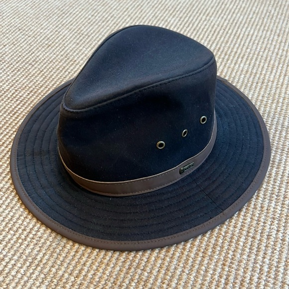Outback Oilskin Madison River Packable Hat - Picture 1 of 7